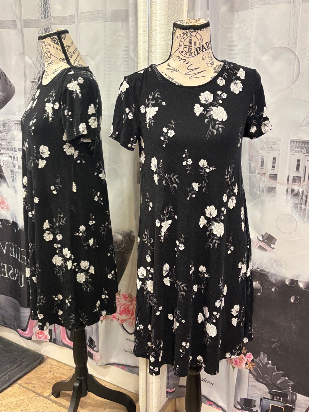 Old Navy Printed Jersey-Knit Swing Dress